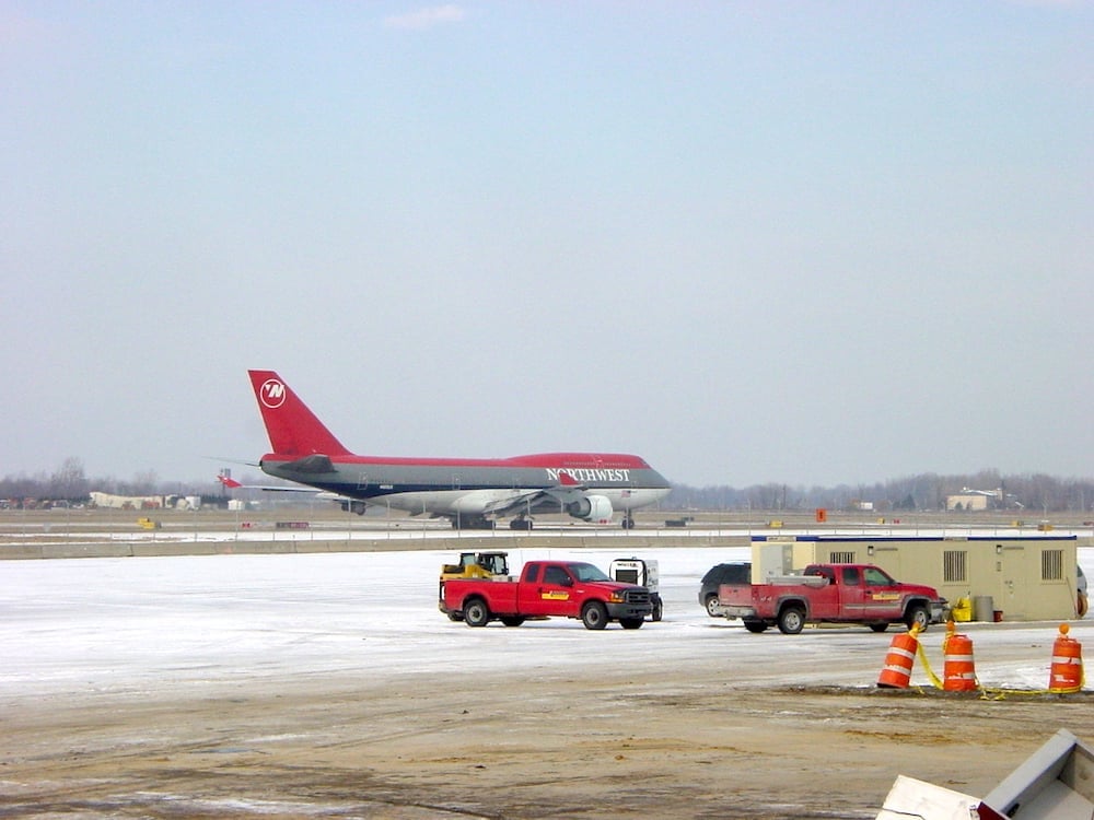 Detroit Metro Airport Davey Terminal & Marriott Hotel Demolition Project Image 7