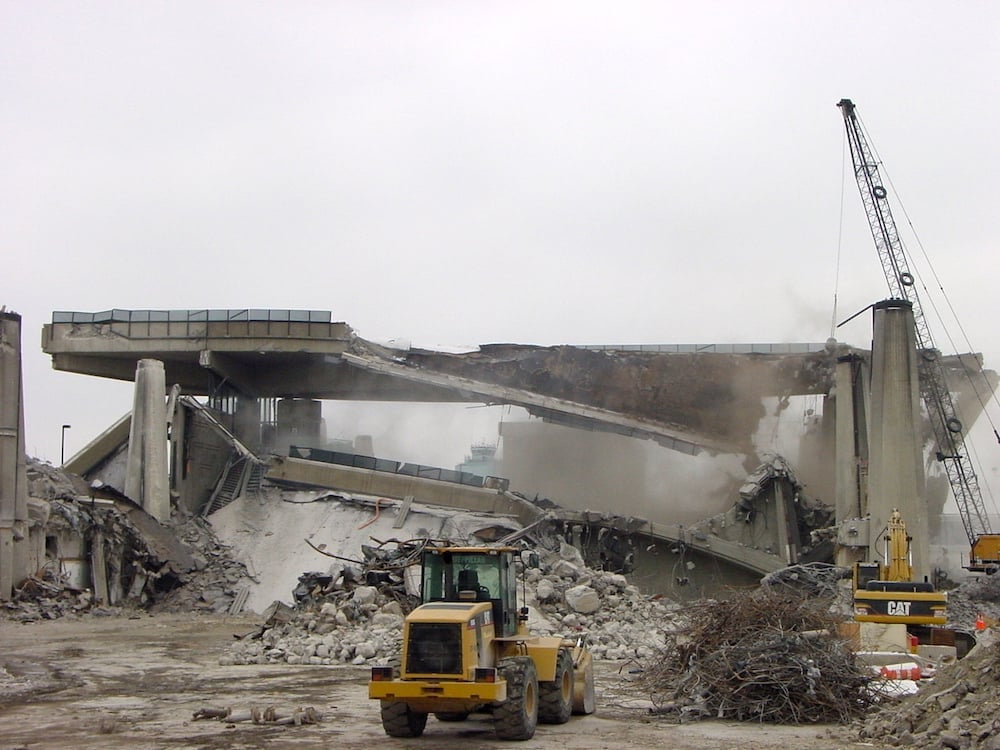 Detroit Metro Airport Davey Terminal & Marriott Hotel Demolition Project Image 3