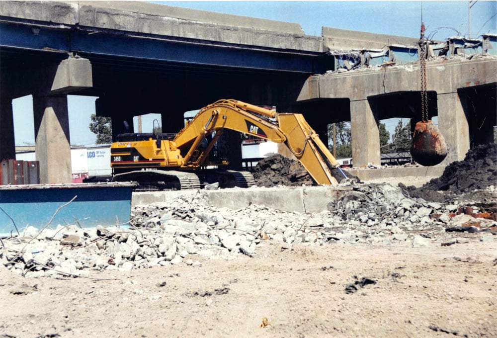 Bridge Demolition at I-75/I-94 Interchange Project Image 11