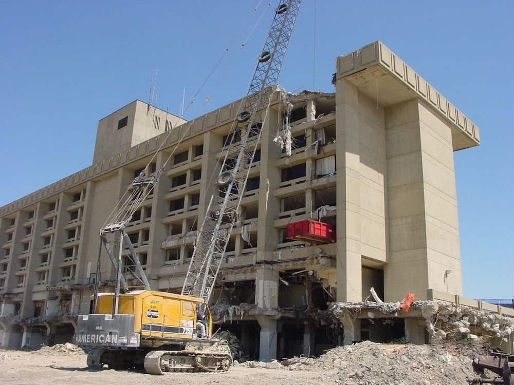 Detroit Metro Airport Davey Terminal & Marriott Hotel Demolition Project Image 5